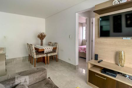 Sala de apartamento para alugar com 2 quartos, 50m² em Gopouva, Guarulhos