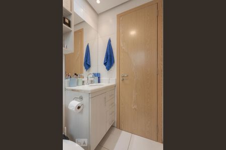 Apartamento para alugar com 62m², 2 quartos e 1 vagaBanheiro da Suíte