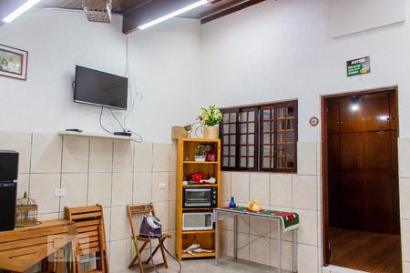 Casa à venda com 240m², 2 quartos e 2 vagasÁrea de Serviço