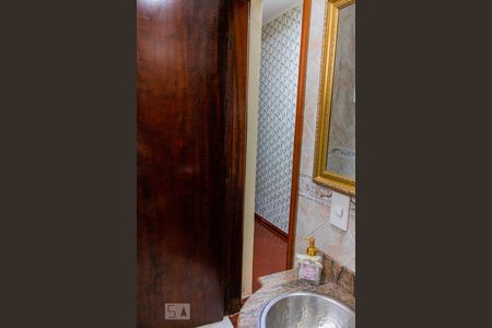 Lavabo de casa à venda com 2 quartos, 240m² em Vila Pires, Santo André