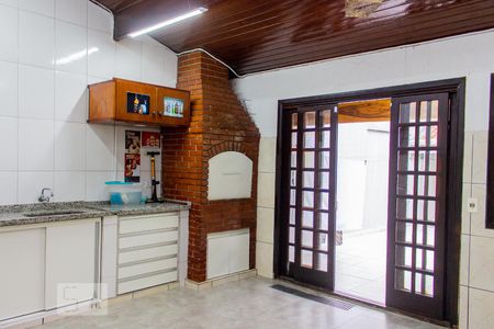 Casa à venda com 240m², 2 quartos e 2 vagasÁrea de Serviço