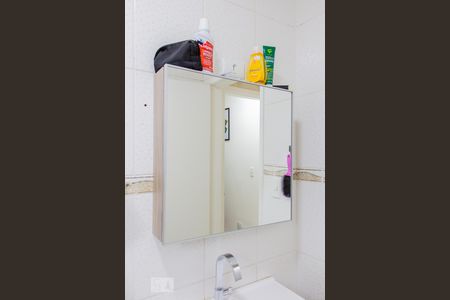 Casa à venda com 240m², 2 quartos e 2 vagasEspelho