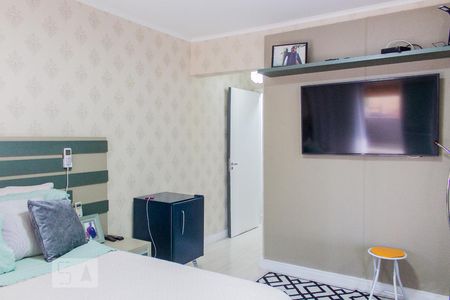 Casa à venda com 240m², 2 quartos e 2 vagasSuíte 1