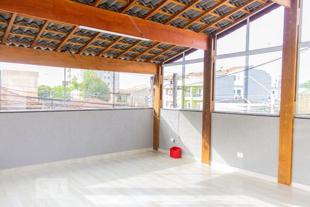 Casa à venda com 240m², 2 quartos e 2 vagasVaranda da Suíte 1