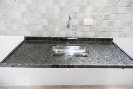 Casa à venda com 70m², 2 quartos e sem vaga Casa à venda com 70m², 2 quartos e sem vagaCozinha