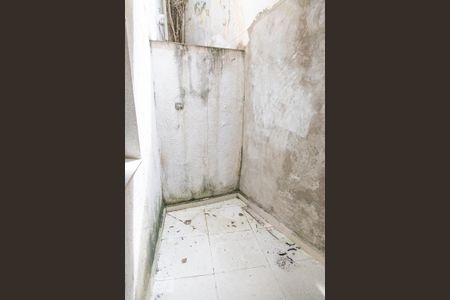 Casa à venda com 70m², 2 quartos e sem vaga Casa à venda com 70m², 2 quartos e sem vagaÁrea de Serviço