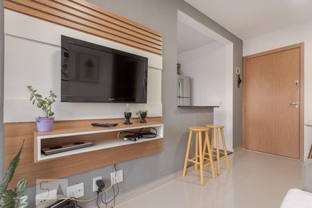 Sala de apartamento à venda com 2 quartos, 49m² em Costa E Silva, Porto Alegre