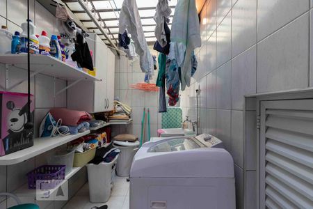 Casa de condomínio à venda com 92m², 3 quartos e 2 vagasÁrea de Serviço