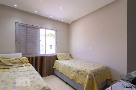 Casa de condomínio à venda com 92m², 3 quartos e 2 vagasQuarto 2