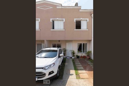 Casa de condomínio à venda com 92m², 3 quartos e 2 vagasFachada