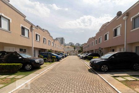 Casa de condomínio à venda com 92m², 3 quartos e 2 vagasÁrea comum