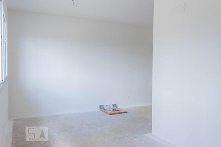 Sala de kitnet/studio à venda com 1 quarto, 34m² em Centro, Canoas