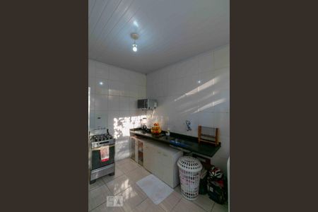 Casa à venda com 233m², 5 quartos e 5 vagas Casa à venda com 233m², 5 quartos e 5 vagasCozinha 2