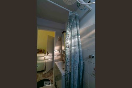 Casa à venda com 233m², 5 quartos e 5 vagas Casa à venda com 233m², 5 quartos e 5 vagasBanheiro da Suíte