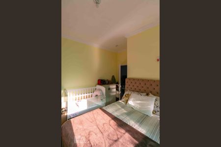 Casa à venda com 233m², 5 quartos e 5 vagas Casa à venda com 233m², 5 quartos e 5 vagasQuarto 5 - Suíte