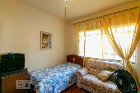 Casa à venda com 233m², 5 quartos e 5 vagas Casa à venda com 233m², 5 quartos e 5 vagasQuarto 2