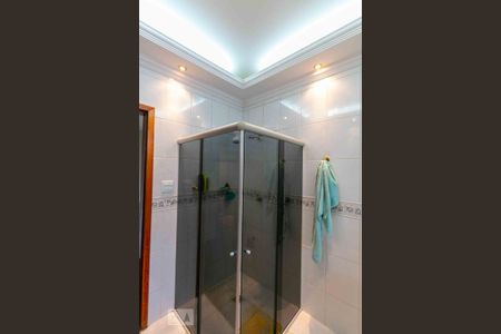 Casa à venda com 233m², 5 quartos e 5 vagas Casa à venda com 233m², 5 quartos e 5 vagasBanheiro Social