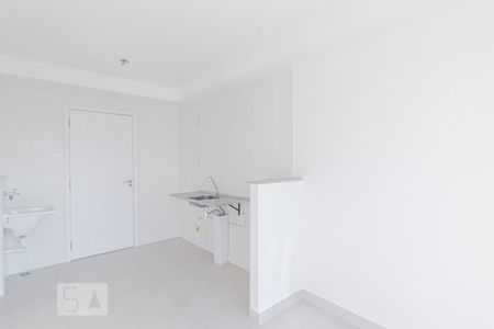 Sala Cozinha de apartamento para alugar com 1 quarto, 28m² em Cambuci, São Paulo