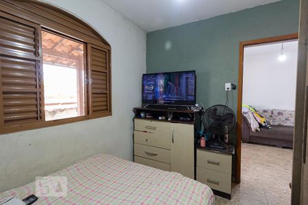 Quarto 1 de casa à venda com 5 quartos, 300m² em Planalto, Belo Horizonte