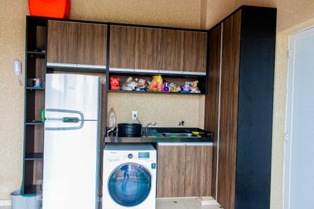 Apartamento para alugar com 98m², 2 quartos e 2 vagas Apartamento para alugar com 98m², 2 quartos e 2 vagasArmário