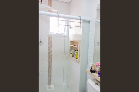 Apartamento para alugar com 98m², 2 quartos e 2 vagas Apartamento para alugar com 98m², 2 quartos e 2 vagasBanheiro da Suíte