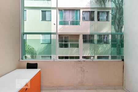 Varanda de apartamento à venda com 3 quartos, 68m² em Morumbi, São Paulo