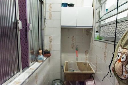 Apartamento à venda com 61m², 2 quartos e sem vaga Apartamento à venda com 61m², 2 quartos e sem vagaÁrea de serviço