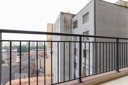 Varanda de kitnet/studio para alugar com 1 quarto, 26m² em Centro, São Paulo