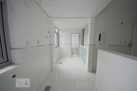 Apartamento à venda com 210m², 3 quartos e 1 vagaCozinha e Área de Serviço