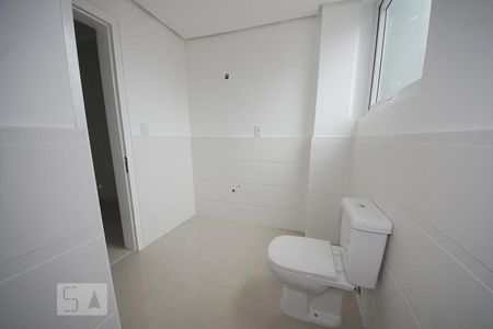 Apartamento à venda com 210m², 3 quartos e 1 vagaBanheiro da Suíte