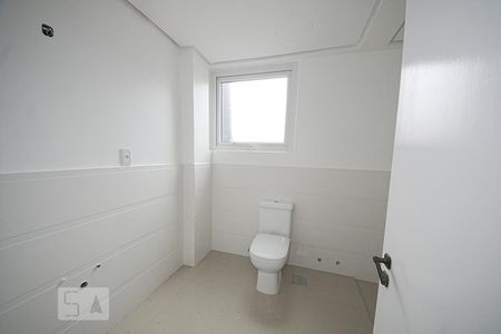 Apartamento à venda com 210m², 3 quartos e 1 vagaBanheiro da Suíte