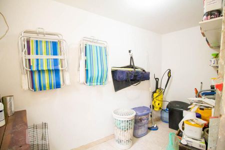 Casa à venda com 209m², 3 quartos e 2 vagasDepósito 