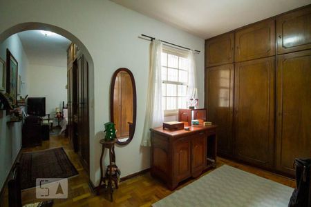 Casa à venda com 209m², 3 quartos e 2 vagasClosset