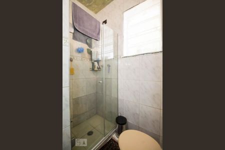 Casa à venda com 209m², 3 quartos e 2 vagasBanheiro