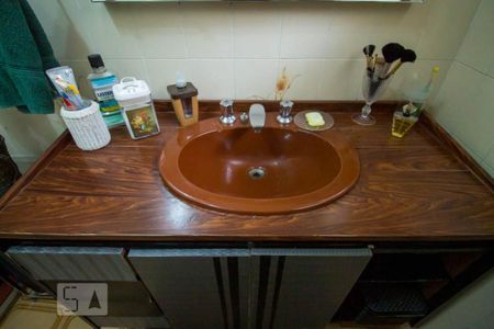 Banheiro da Suíte de casa à venda com 3 quartos, 209m² em Vila Moinho Velho, São Paulo