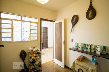 Casa à venda com 209m², 3 quartos e 2 vagasQuarto de Serviço