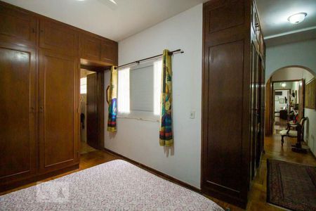 Suíte  de casa à venda com 3 quartos, 209m² em Vila Moinho Velho, São Paulo