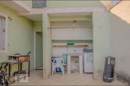 Casa à venda com 317m², 2 quartos e 6 vagasÁrea de Serviço