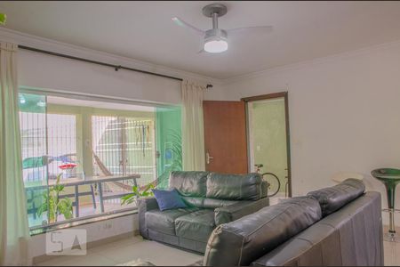 Sala de casa à venda com 2 quartos, 317m² em Vila Brasilândia, São Paulo