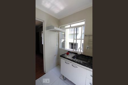 Apartamento à venda com 50m², 2 quartos e 1 vaga Apartamento à venda com 50m², 2 quartos e 1 vagaCozinha