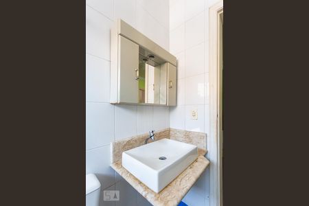 Casa à venda com 510m², 4 quartos e 3 vagas Casa à venda com 510m², 4 quartos e 3 vagasBanheiro da Suíte 2