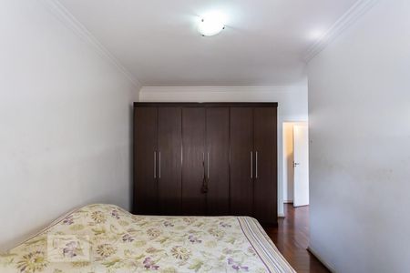 Casa à venda com 510m², 4 quartos e 3 vagas Casa à venda com 510m², 4 quartos e 3 vagasSuíte