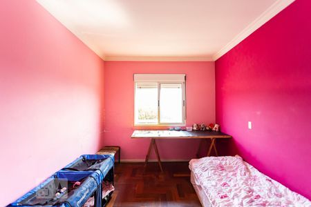 Casa à venda com 510m², 4 quartos e 3 vagas Casa à venda com 510m², 4 quartos e 3 vagasQuarto