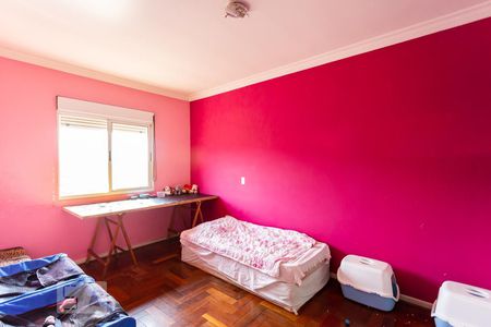 Casa à venda com 510m², 4 quartos e 3 vagas Casa à venda com 510m², 4 quartos e 3 vagasQuarto