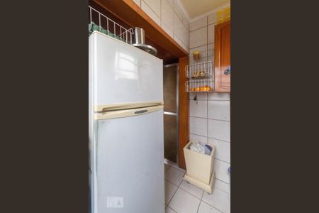 Apartamento à venda com 43m², 1 quarto e sem vagaCozinha e Área de Serviço