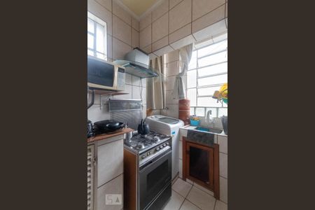 Apartamento à venda com 43m², 1 quarto e sem vagaCozinha e Área de Serviço