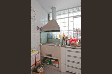 Casa à venda com 250m², 4 quartos e 4 vagas Casa à venda com 250m², 4 quartos e 4 vagasChurrasqueira