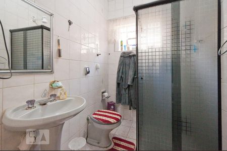 Casa à venda com 250m², 4 quartos e 4 vagas Casa à venda com 250m², 4 quartos e 4 vagasBanheiro 3