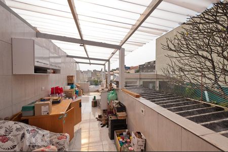 Casa à venda com 250m², 4 quartos e 4 vagas Casa à venda com 250m², 4 quartos e 4 vagasVista do Quarto 2