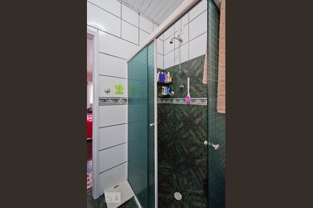 Casa à venda com 250m², 4 quartos e 4 vagas Casa à venda com 250m², 4 quartos e 4 vagasBanheiro da Suíte